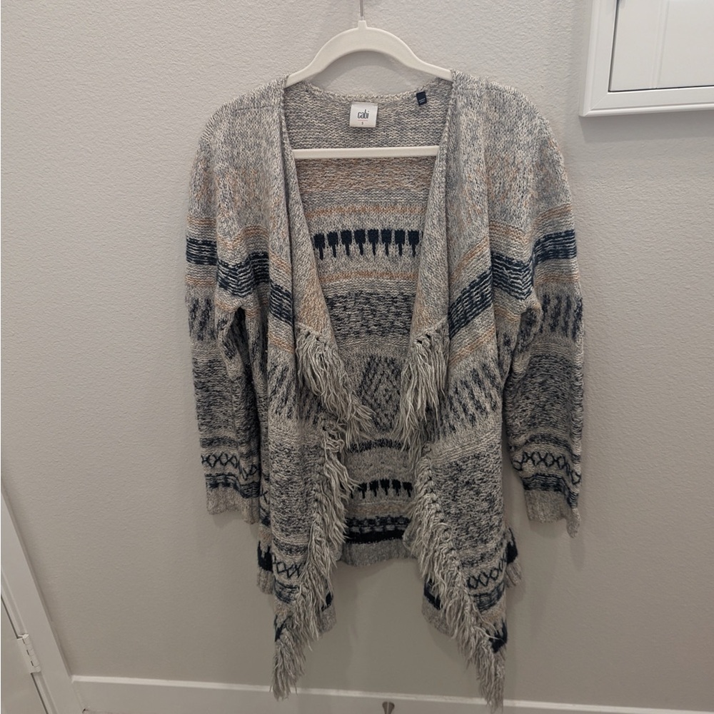 Cabi Shetland Marled Grey & White Oversized V-Neck Sweater #3701 Size small
